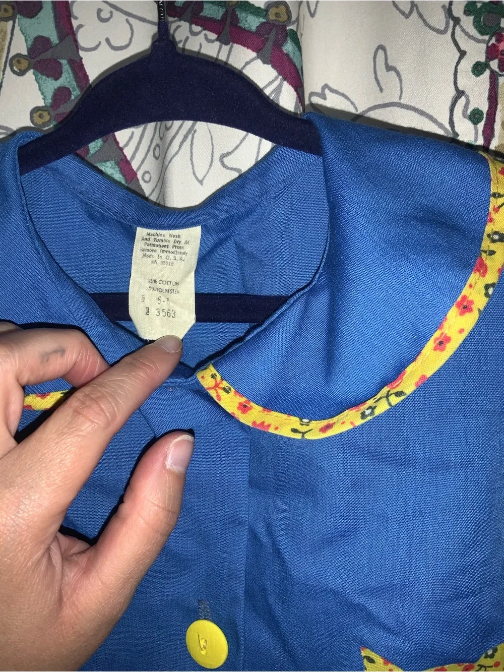 Vintage 70s Little Girl Appliqué Cat Yellow Buttons Light Blue Dress/Tunic shirt